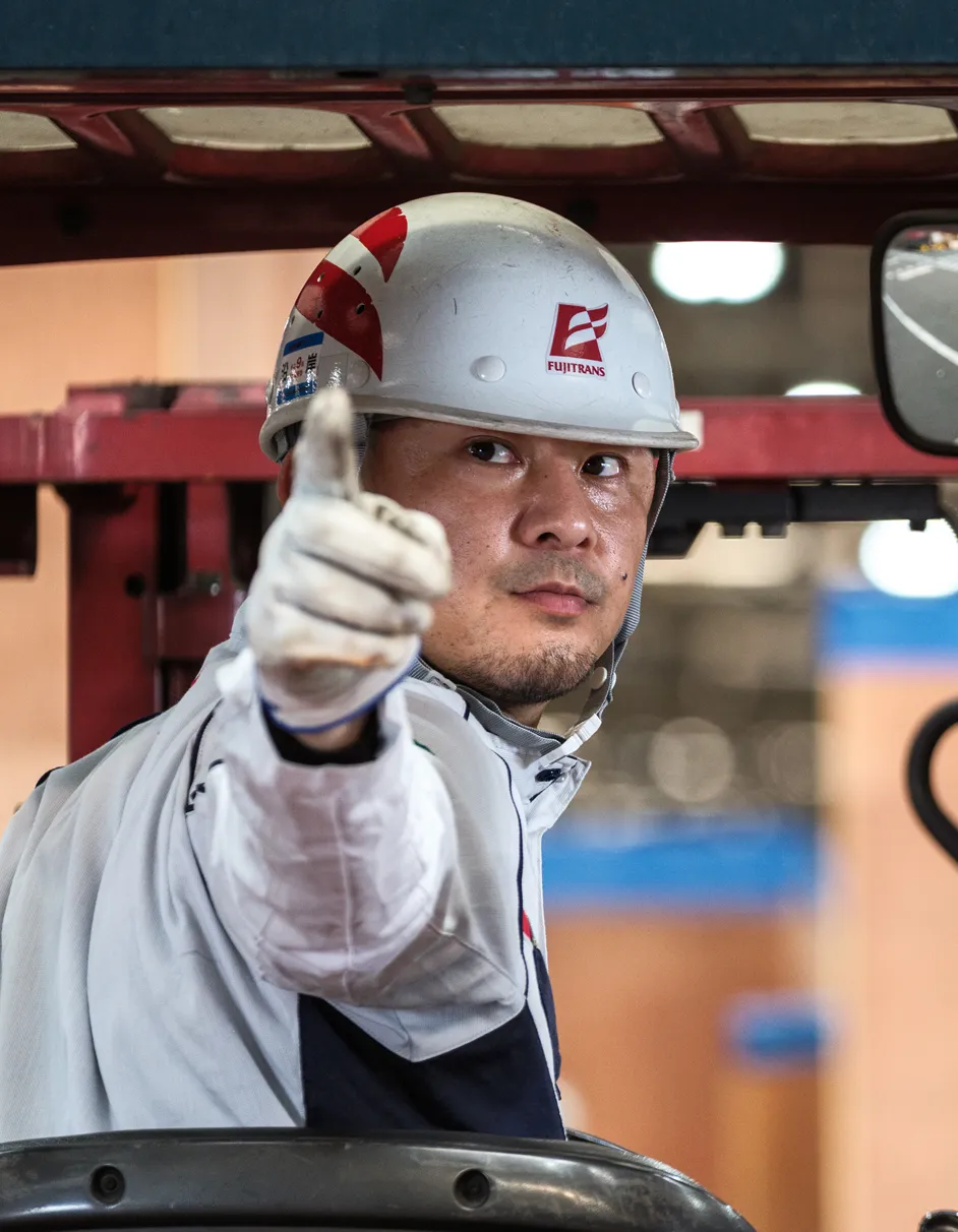 梱包職　貨物梱包・リフト作業　三吉洸太さん