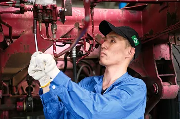 整備士採用情報／フジトランス ライナー